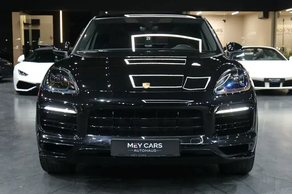 Gebraucht Porsche Cayenne E-Hybrid Coupe Platinum Edition 462 PS (339 kW) 2023 Schwarz SUV