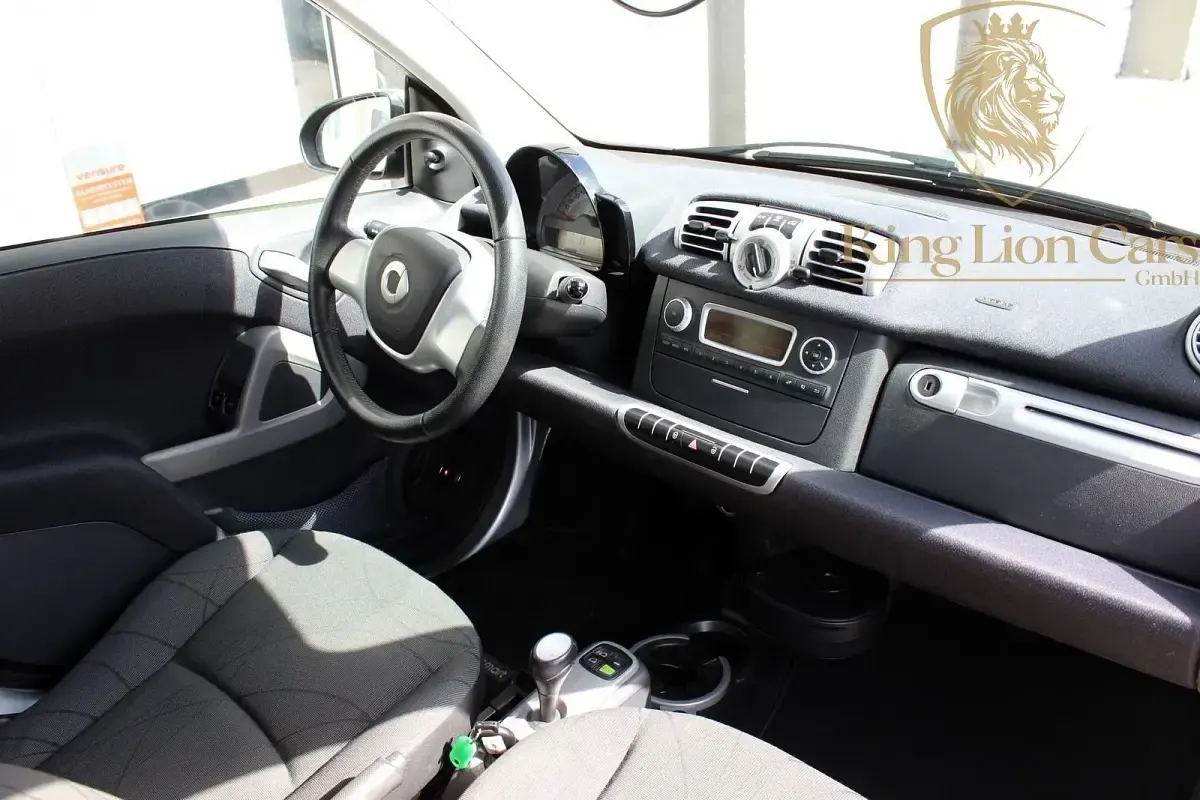 Gebraucht Smart ForTwo Cabrio 71 PS (52 kW) 2013 Cool silver Cabrio