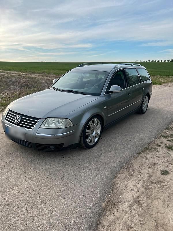 Usata VW Passat 131 CV (96 kW) 2003 Verde Station wagon