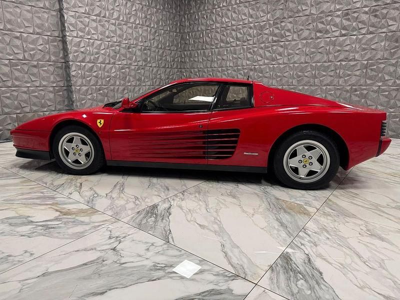 Gebraucht Ferrari Testarossa 390 PS (286 kW) 1990 Rot Coupé