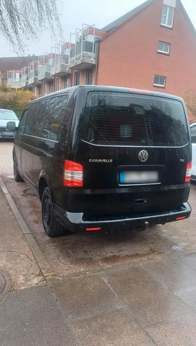 Gebraucht VW Caravelle 174 PS (127 kW) 2008 Schwarz Van