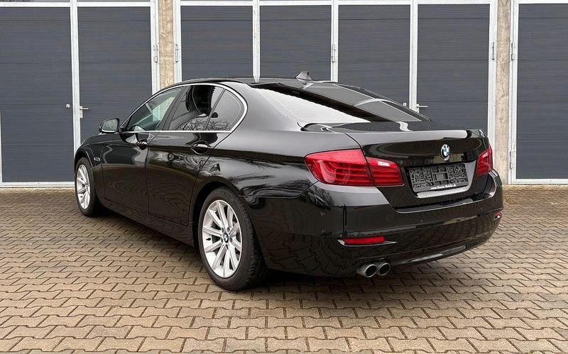 Gebraucht BMW 520 184 PS (135 kW) 2013 Schwarz Limousine