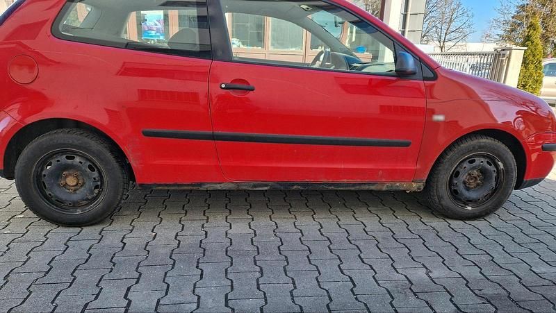 Gebraucht VW Polo 64 PS (47 kW) 2002 Rot Kleinwagen
