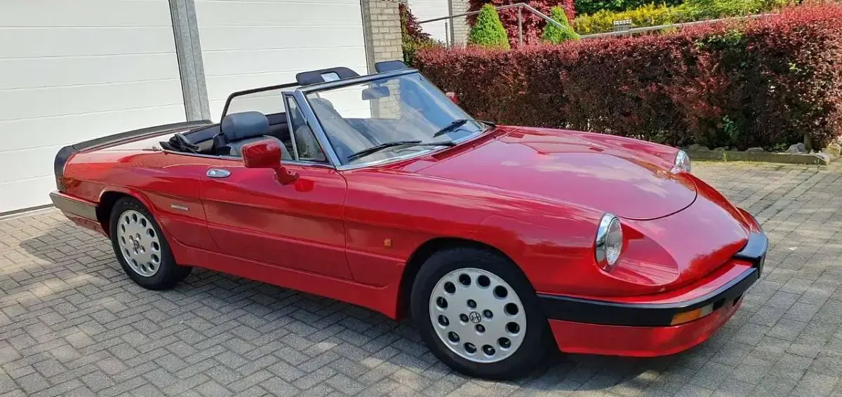 Gebraucht Alfa Romeo Spider Quadrifoglio 128 PS (94 kW) 1988 Rot Cabrio