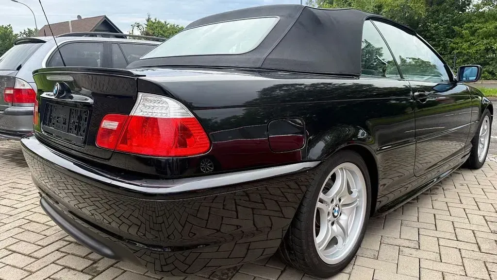 Gebraucht BMW 330 Cabriolet Performance 231 PS (169 kW) 2004 Grau Cabrio