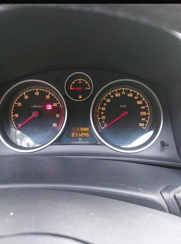 Gebraucht Opel Astra GTC 125 PS (91 kW) 2006 Limousine