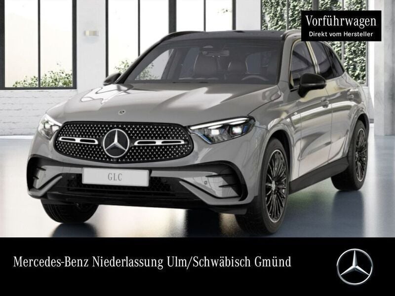 Grau Gebraucht 2025 Mercedes GLC300e AMG SUV | 71.990 € (Teuer) - Bild 1/4