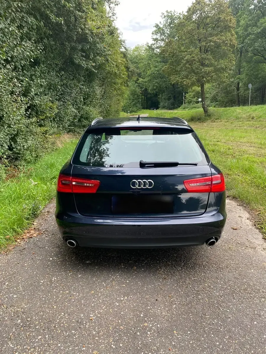 Gebraucht Audi A6 204 PS (150 kW) 2012 Schwarz Kombi
