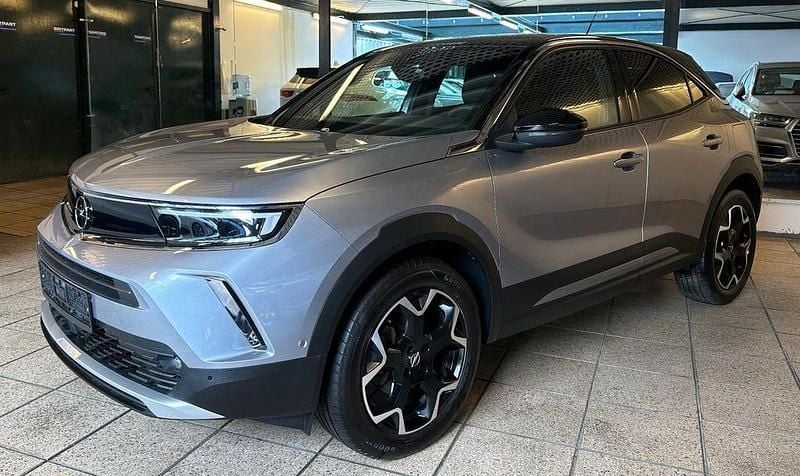 Grau Gebraucht 2023 Opel Mokka X SUV | 19.950 € (Fairer Preis) - Bild 1/4