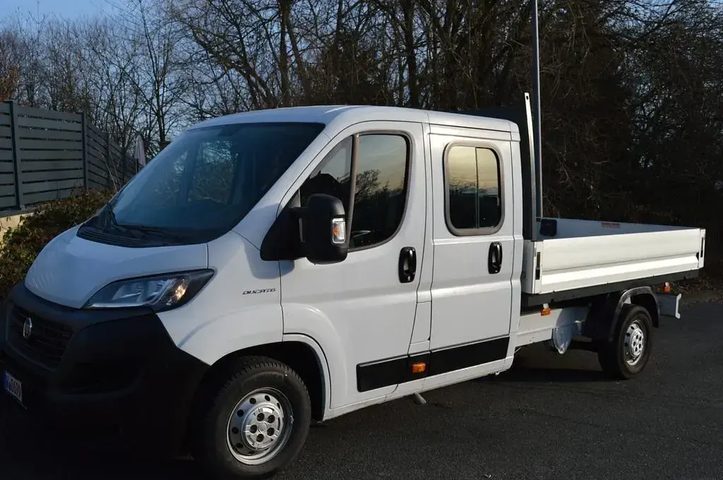 Gebraucht Fiat Ducato 140 PS (102 kW) 2020 Weiß Van