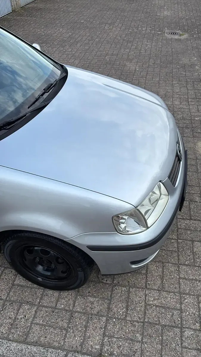 Gebraucht VW Polo 50 PS (36 kW) 2000 Silber Kleinwagen