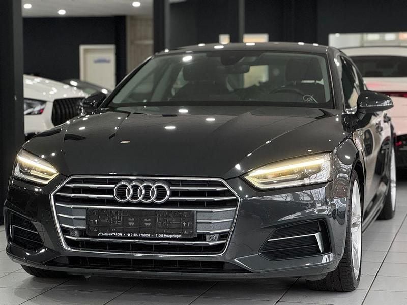 Grau Gebraucht 2019 Audi A5 Sportback S-Line Kleinwagen | 18.950 € (Guter Preis) - Bild 1/4