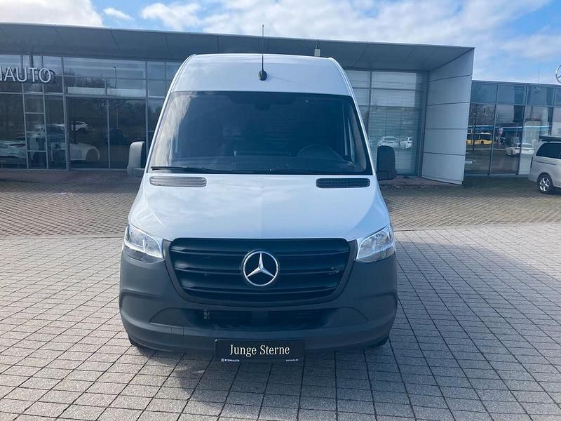 Gebraucht Mercedes Sprinter 150 PS (110 kW) 2023 Arktikweiß Van