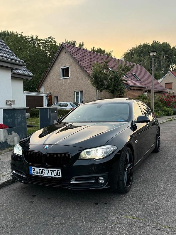 Schwarz Gebraucht 2014 BMW 530 Limousine | 18.000 € (Teuer) - Bild 1/4