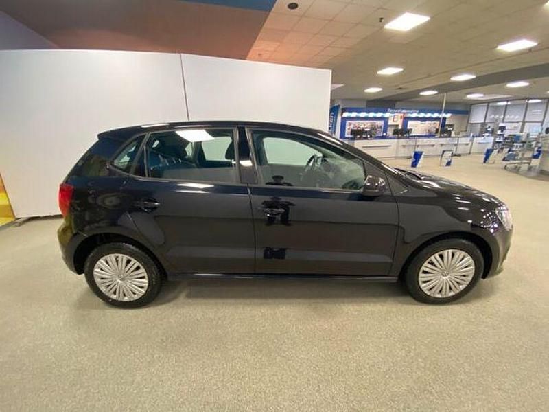 Gebraucht VW Polo 75 PS (55 kW) 2015 Schwarz Kleinwagen
