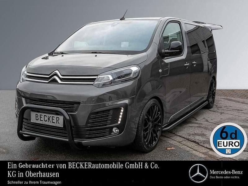 Platiniumgrau Gebraucht 2022 Citroën Spacetourer Shine Van / Kleinbus | 39.750 € (Etwas zu teuer) - Bild 1/4