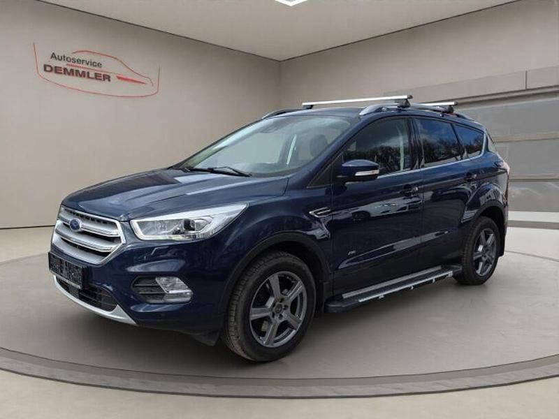 Gebraucht Ford Kuga 182 PS (133 kW) 2017 Blau SUV