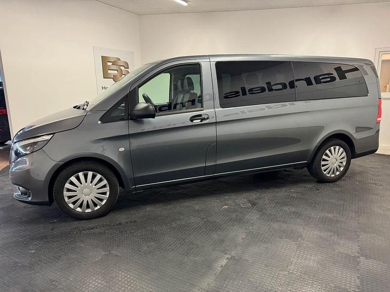 Gebraucht Mercedes Vito 190 PS (139 kW) 2023 Grau Van