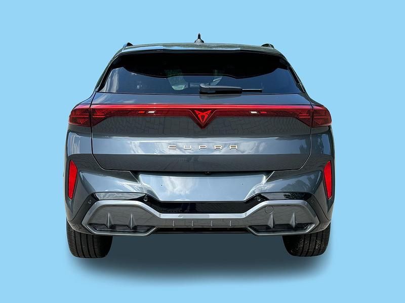 Nouă Cupra Terramar VZ 265 CP (194 kW) 2025 SUV