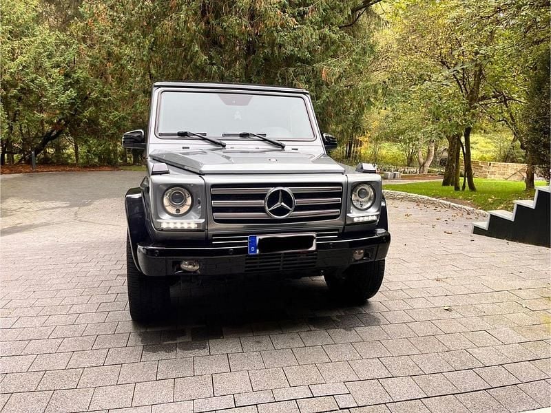 Grau Gebraucht 2015 Mercedes G350 Edition SUV | 55.200 € (Superpreis) - Bild 1/4