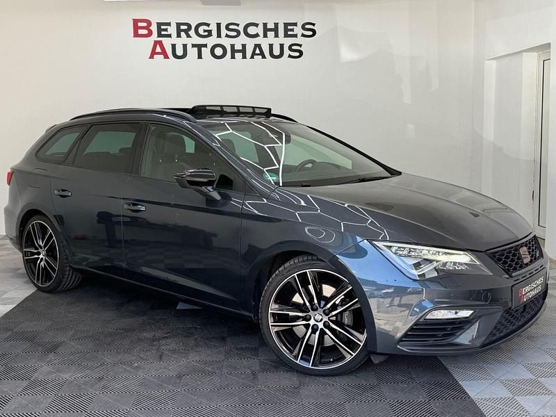 Grau Gebraucht 2019 Cupra Leon Kombi | 22.999 € (Fairer Preis) - Bild 1/4