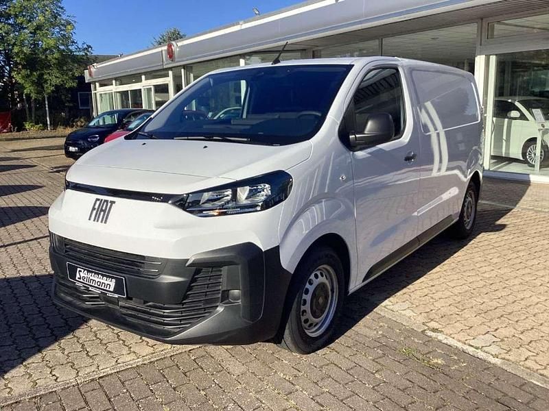 Weiß Gebraucht 2024 Fiat Scudo S Van | 25.925 € (Fairer Preis) - Bild 1/4