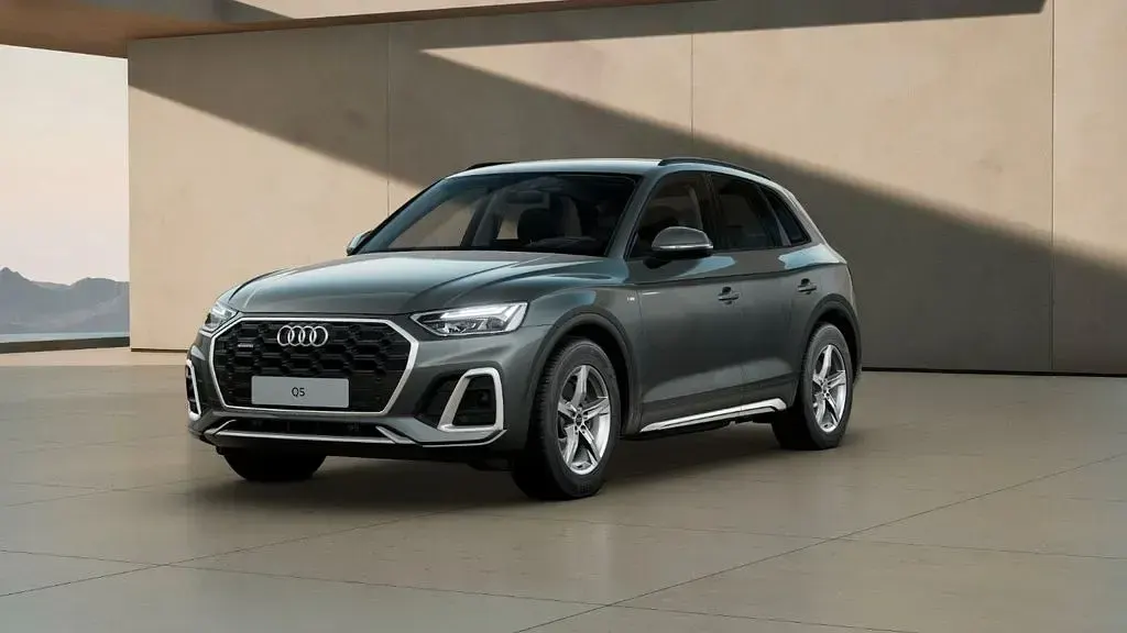 Gebraucht Audi Q5 Business 204 PS (150 kW) 2025 Chronosgrau metallic SUV