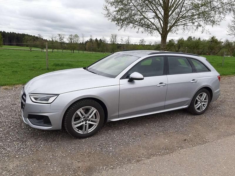 Silber Gebraucht 2021 Audi A4 Allroad Kombi | 29.900 € (Superpreis) - Bild 1/4
