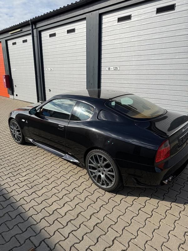 Gebraucht Maserati GranSport 401 PS (294 kW) 2006 Schwarz Coupé
