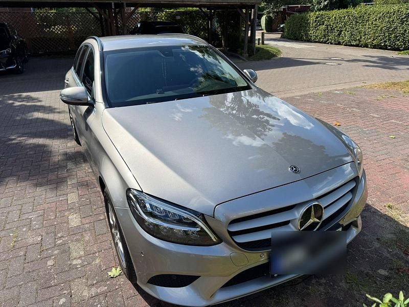Grau Gebraucht 2019 Mercedes C220 Business Kombi | 18.700 € (Guter Preis) - Bild 1/4