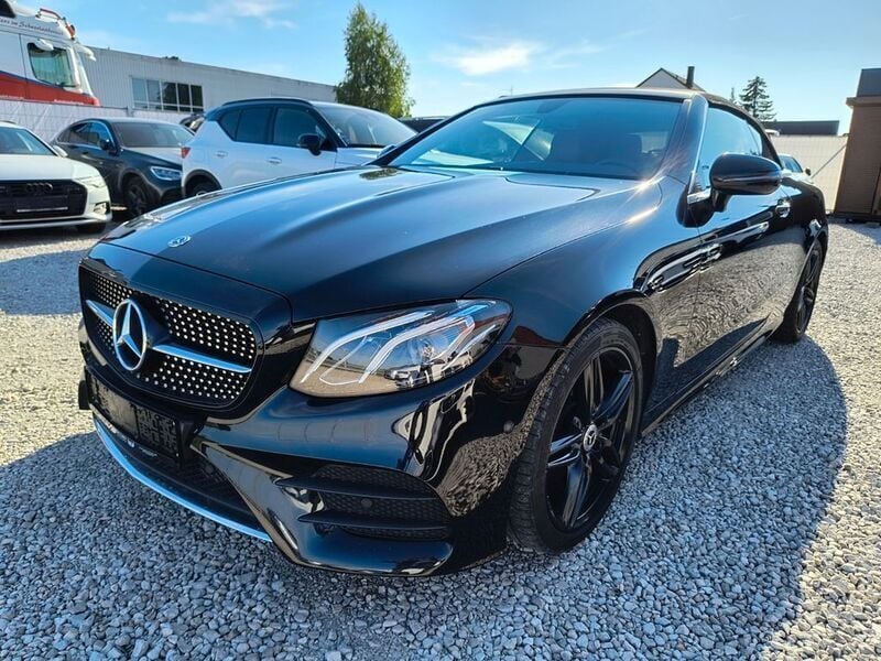 Gebraucht Mercedes E220 AMG 194 PS (142 kW) 2019 Schwarz Cabrio