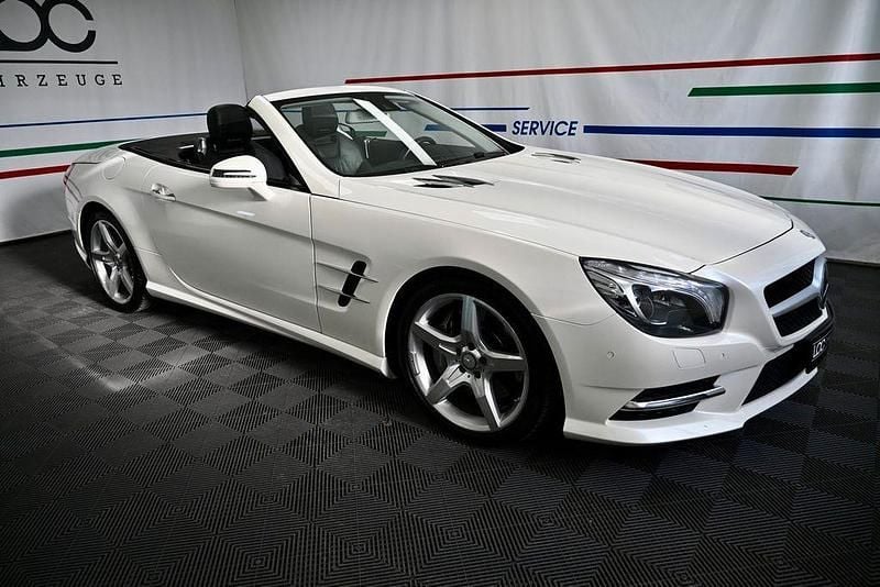 Sonderlackierung diaman... Gebraucht 2015 Mercedes SL400 AMG line Cabrio | 48.990 € (Guter Preis) - Bild 1/4