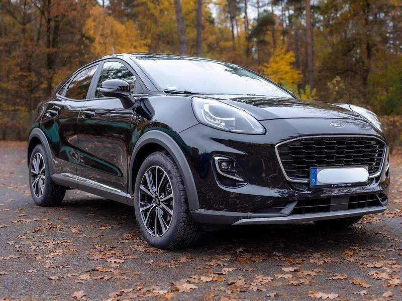 Schwarz Gebraucht 2023 Ford Puma Titanium SUV | 17.499 € (Superpreis) - Bild 1/4