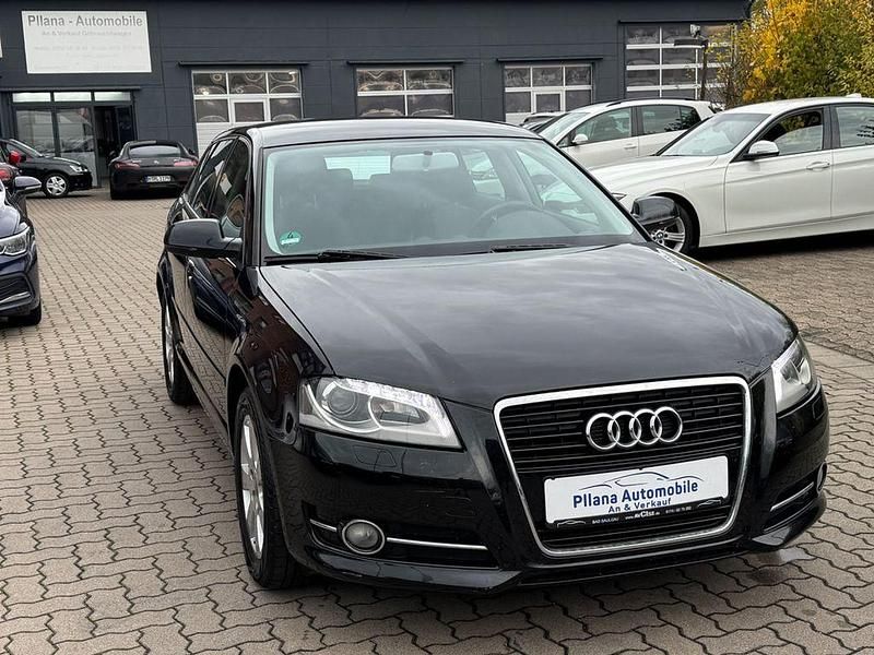 Gebraucht 2012 Audi A3 Attraction Limousine | 5.999 € (Fairer Preis) - Bild 1/4