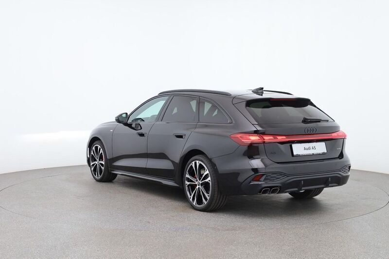 Neu Audi A5 Sport 204 PS (150 kW) 2025 Schwarz Coupé