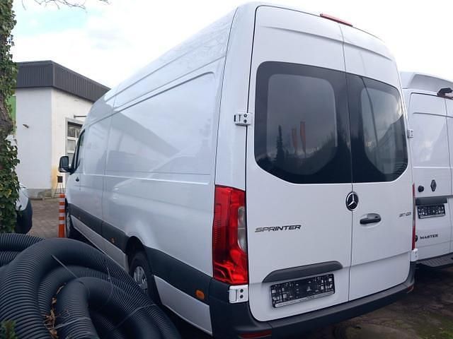 Gebraucht Mercedes Sprinter 170 PS (125 kW) 2022 Arktik weiß arktik weiß Van
