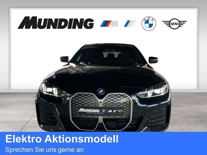 Schwarz Neu 2025 BMW i4 M Sport Limousine | 58.995 € (Fairer Preis) - Bild 1/4