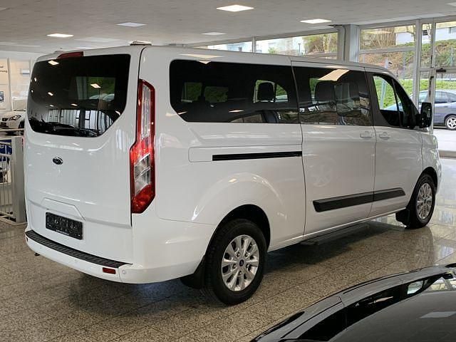 Gebraucht Ford Tourneo Custom 131 PS (96 kW) 2020 Weiss Van