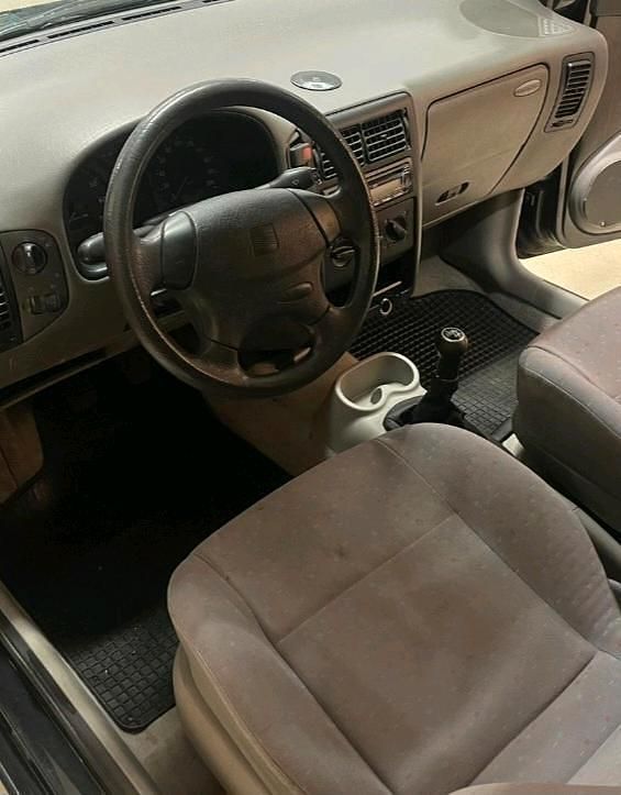 Gebraucht Seat Arosa 65 PS (47 kW) 1999 Schwarz Kleinwagen