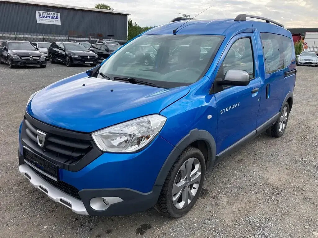 Gebraucht Dacia Dokker Stepway 116 PS (85 kW) 2015 Blau Van / Kleinbus
