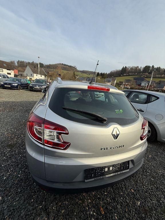 Gebraucht Renault Mégane III Initiale Paris 110 PS (80 kW) 2014 Grau Limousine
