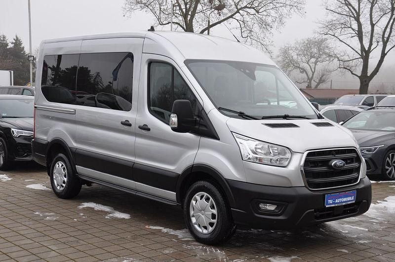 Gebraucht Ford Transit Trend 170 PS (125 kW) 2021 Silber Kombi