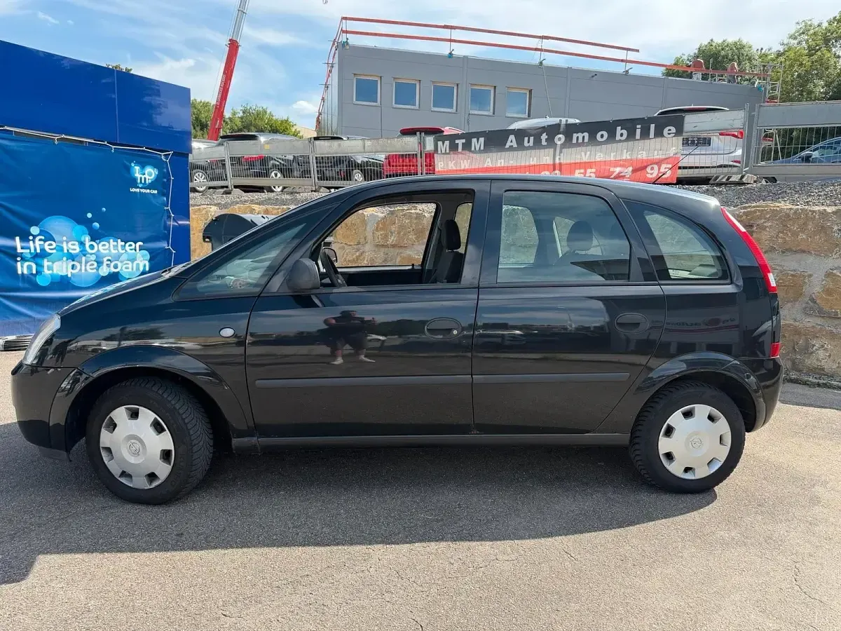 Gebraucht Opel Meriva 88 PS (64 kW) 2003 Schwarz Van / Kleinbus