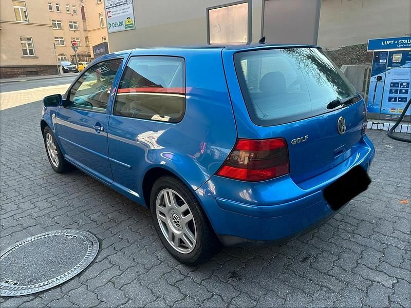Gebraucht VW Golf 101 PS (74 kW) 1999 Blau Coupé