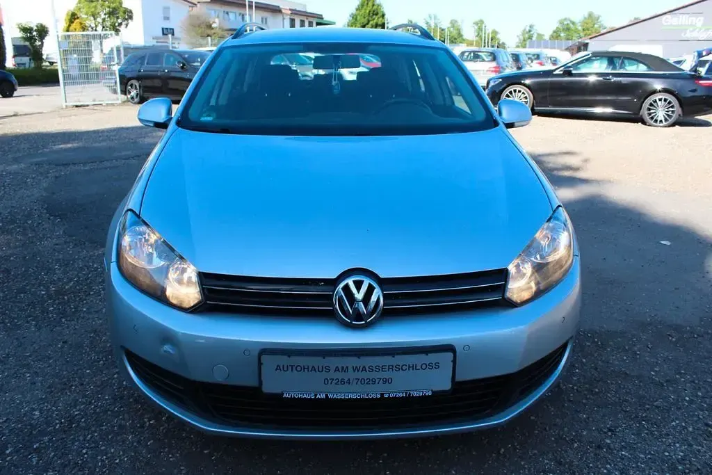 Gebraucht VW Golf VI Comfortline 105 PS (77 kW) 2012 Silber Kombi