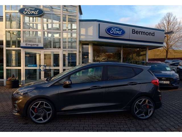Magneticgrau (metallic) Gebraucht 2019 Ford Fiesta ST Kleinwagen | 19.990 € (Etwas zu teuer) - Bild 1/4