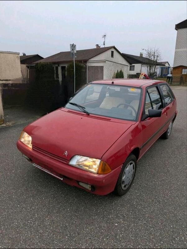 Rot Gebraucht 1991 Citroën AX Kleinwagen | 799 € - Bild 1/4