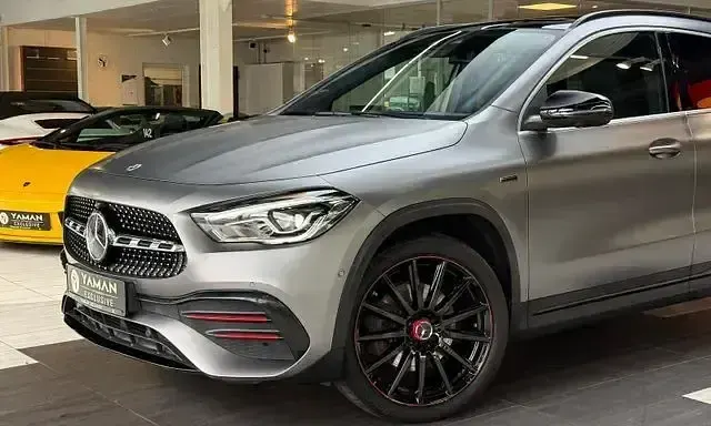 Gebraucht Mercedes GLA250 AMG Edition 1 218 PS (160 kW) 2021 Grau SUV