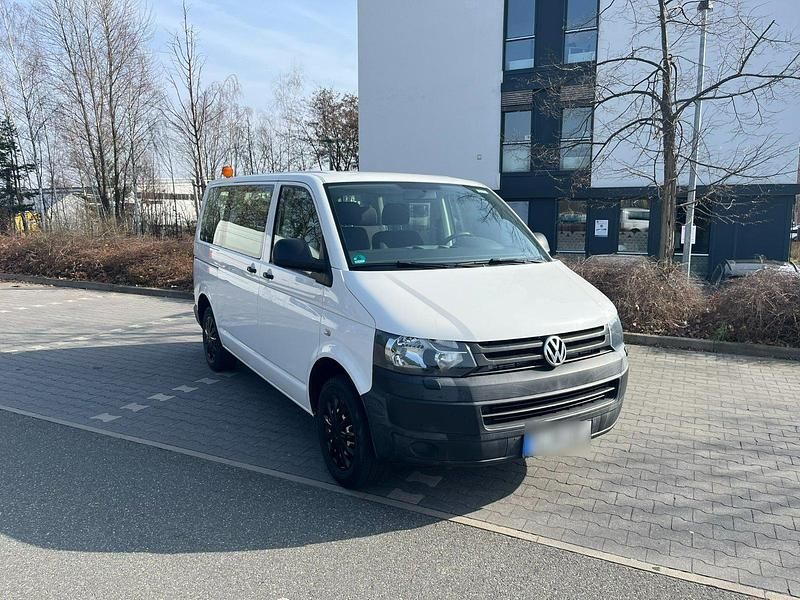 Gebraucht VW Caravelle 84 PS (61 kW) 2014 Weiß Van / Kleinbus