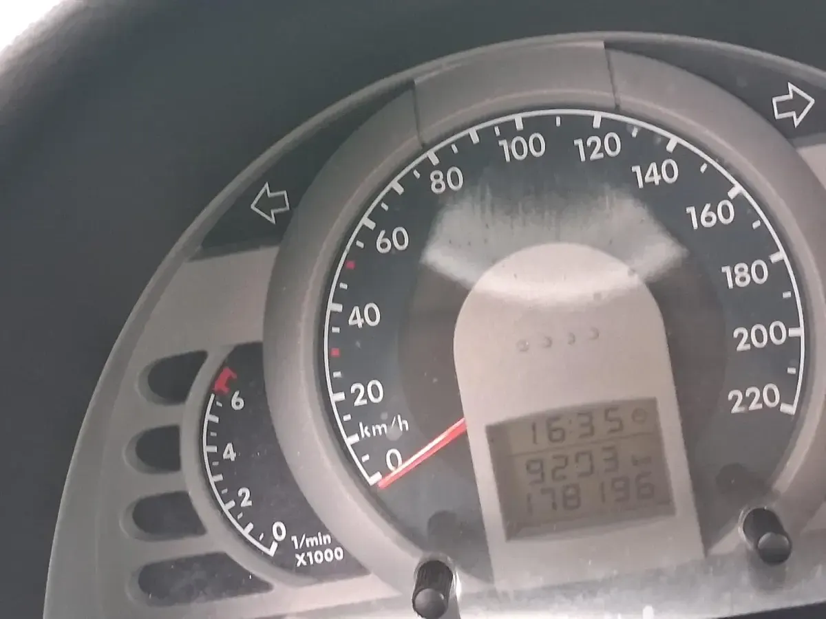 Gebraucht VW Fox 54 PS (39 kW) 2007 Weiß Kleinwagen